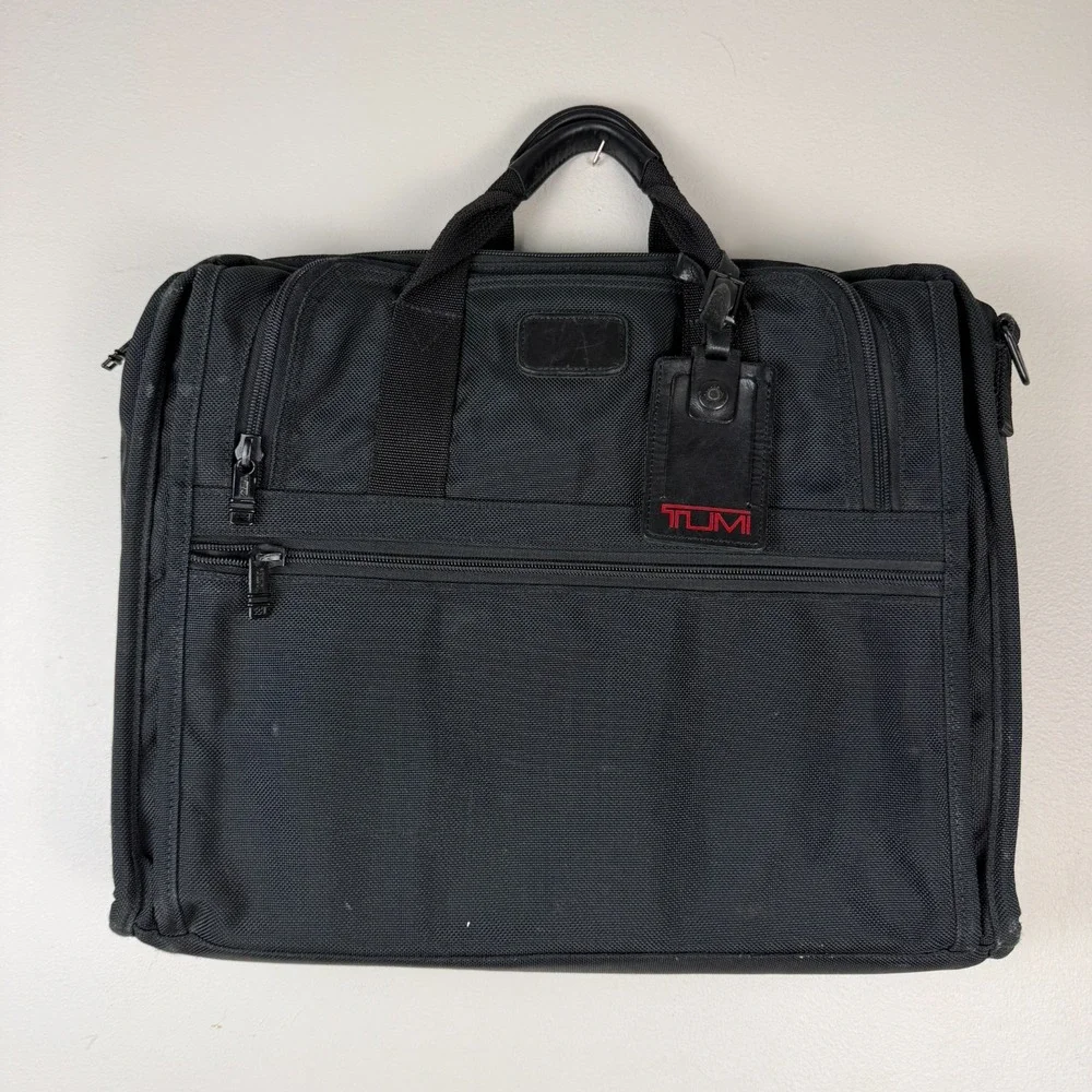 TUMI Briefcase Bag Men's Black Nylon Logo Patch Classic Top Handles Zip Pockets